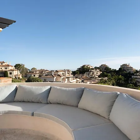 Daire 3br Luxury Capanes Del Golf Pools & Benahavís